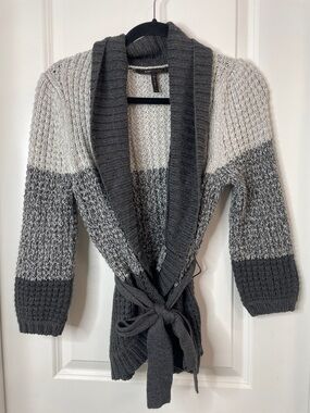 BCBGMaxAzria Gray Colorblock Shawl Collar Belted Cardigan